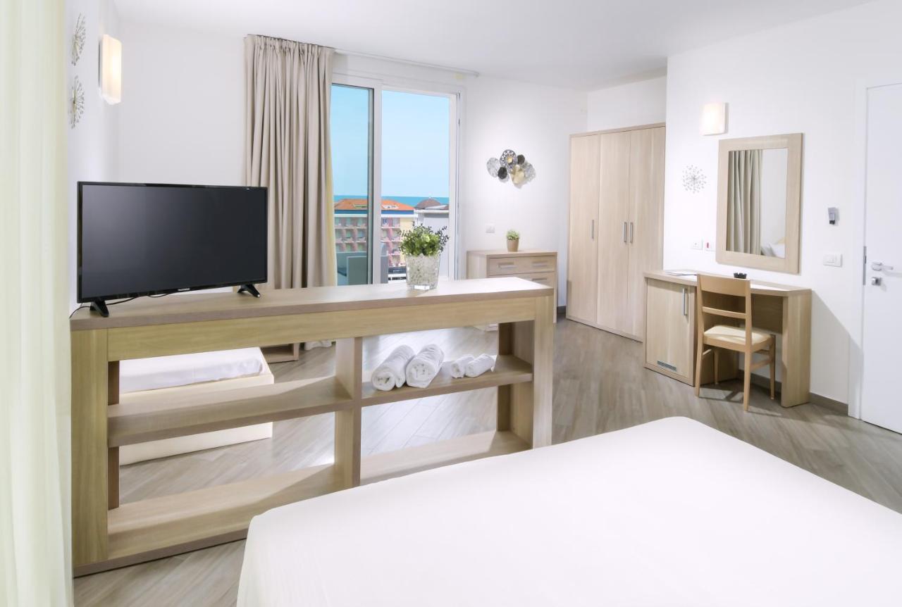 Hotel Atlantic & Spa Gabicce Mare Dış mekan fotoğraf