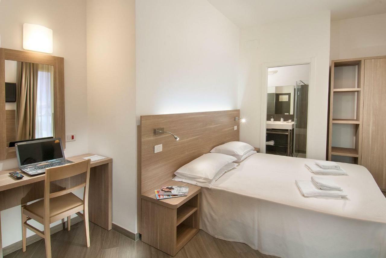Hotel Atlantic & Spa Gabicce Mare Dış mekan fotoğraf
