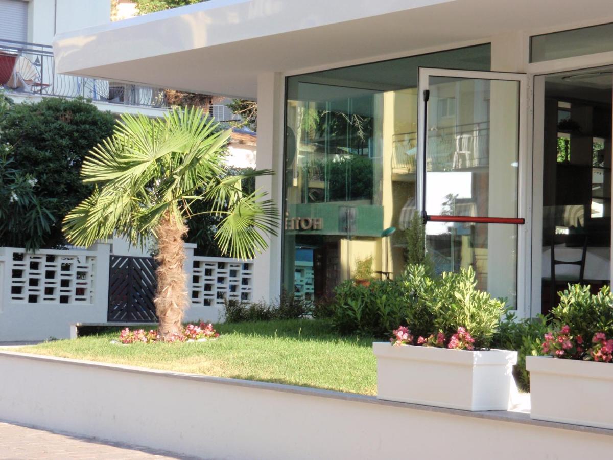 Hotel Atlantic & Spa Gabicce Mare Dış mekan fotoğraf