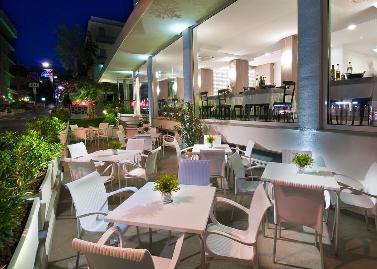 Hotel Atlantic & Spa Gabicce Mare Dış mekan fotoğraf
